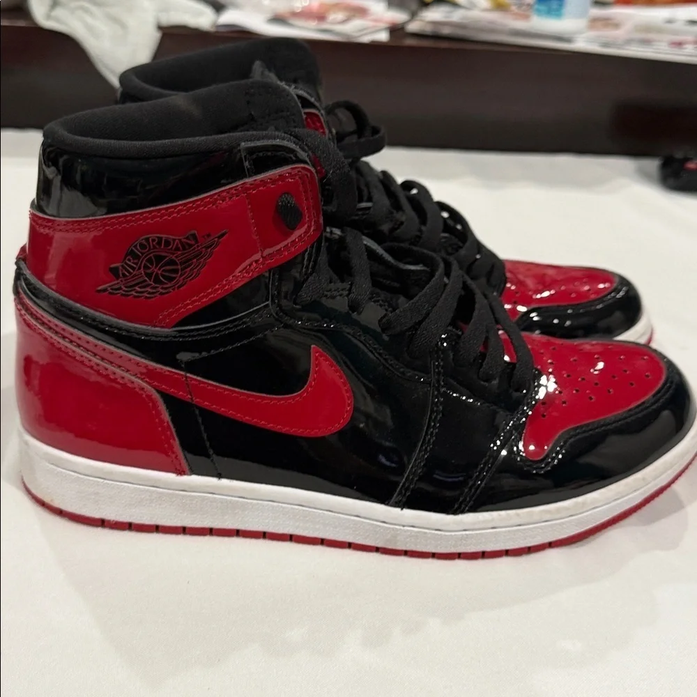 Jordan 1 retro high OG patent Bred. Men’s size 8.5.